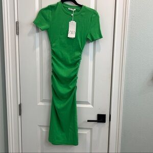 Green Short Sleeve Knit Dress